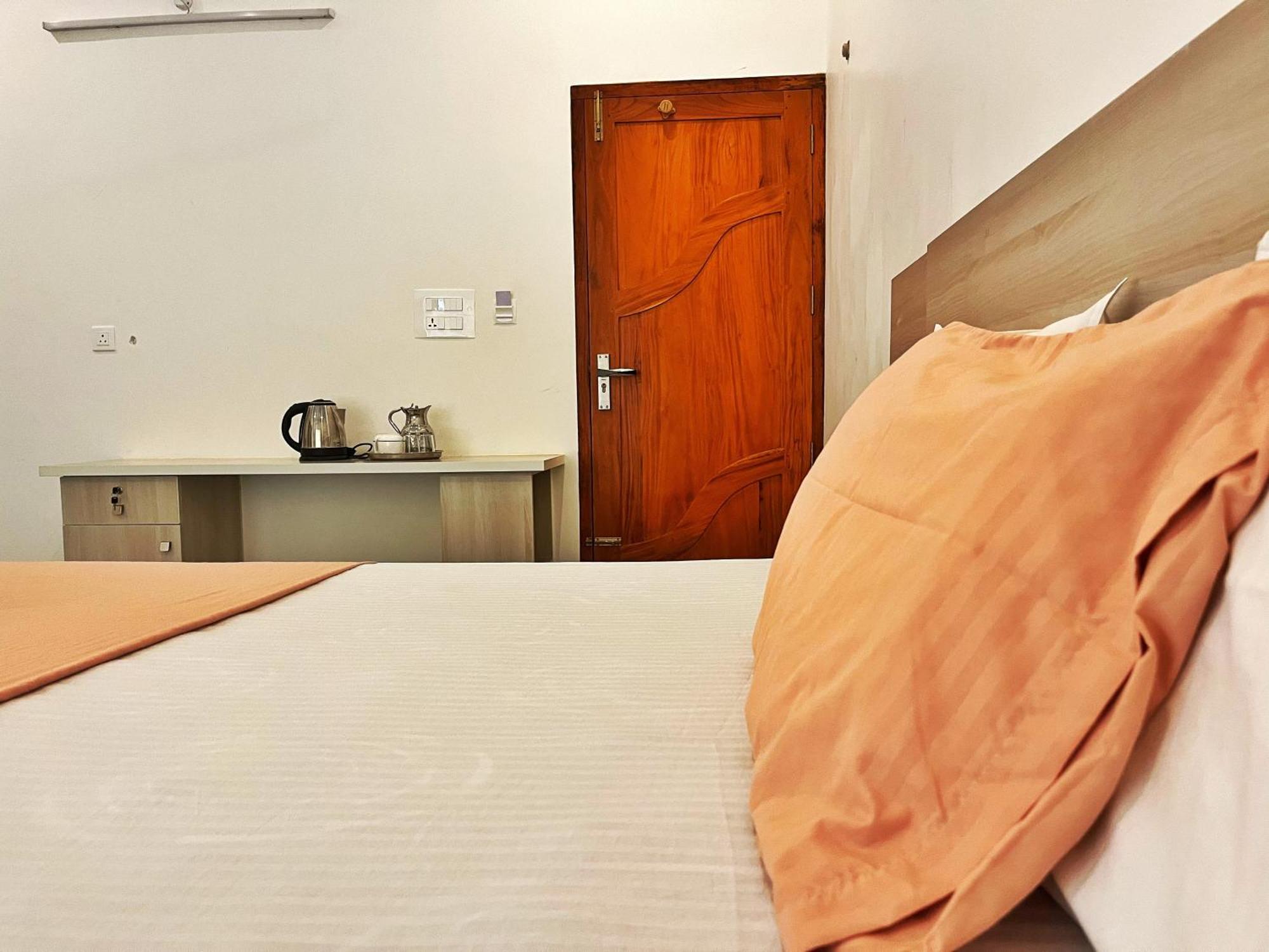 Bava Beach Resort & Retreat Center Varkala Exterior photo